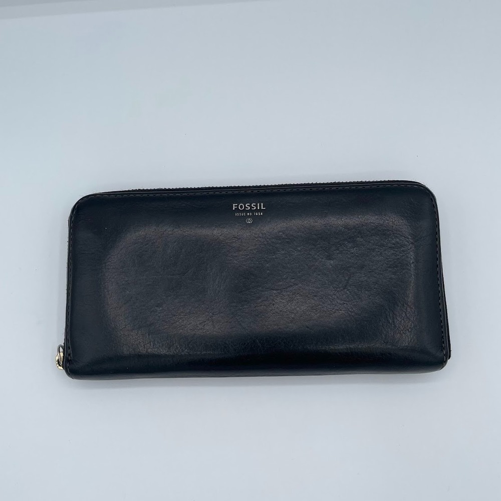 Fossil Emma - Style Zip Around Clutch Wallet Black Leather Brass Zipper 8x5"